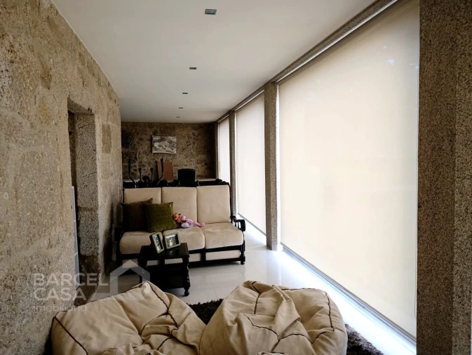 Moradia T4 para Venda em Airo Foto 32