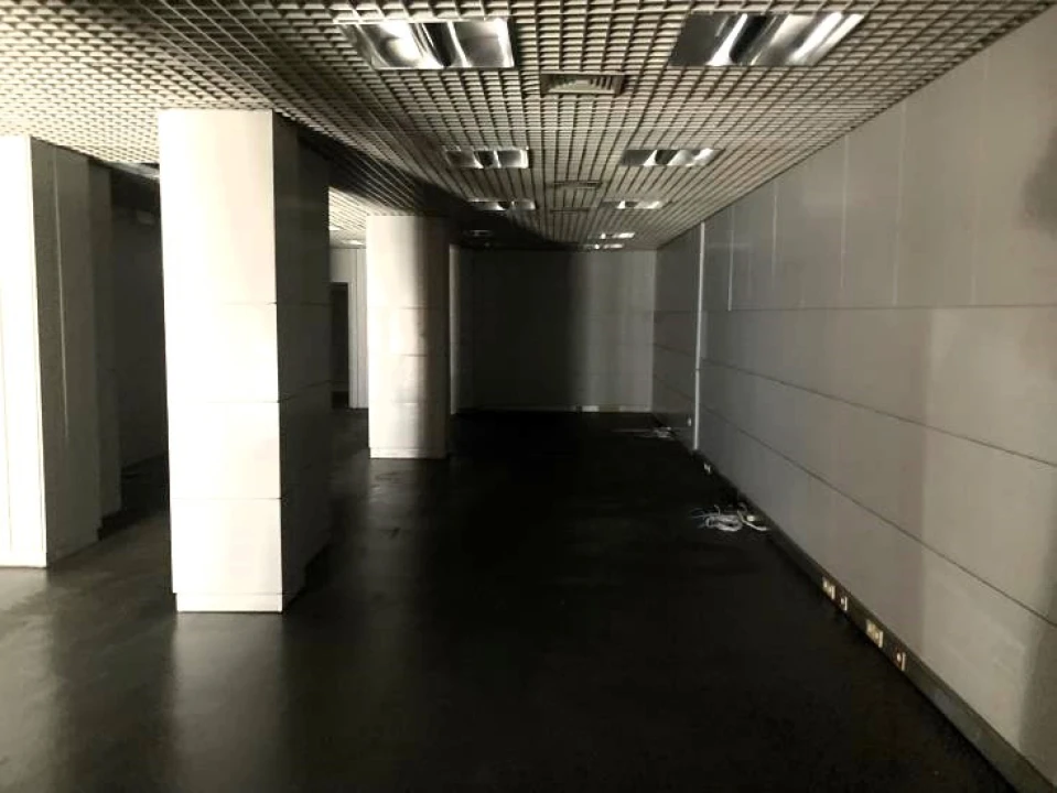 Loja para Venda em Cidade da Maia Foto 5