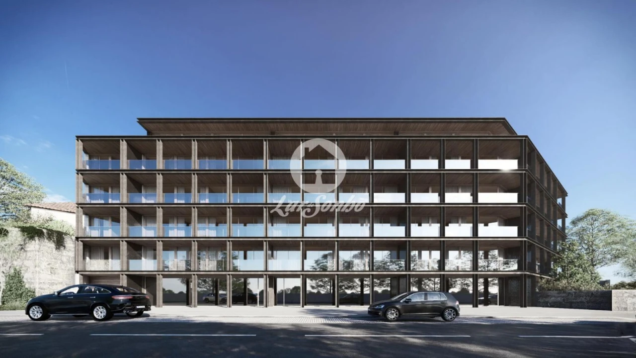 Apartamento T3 para Venda em Fafe Foto 1