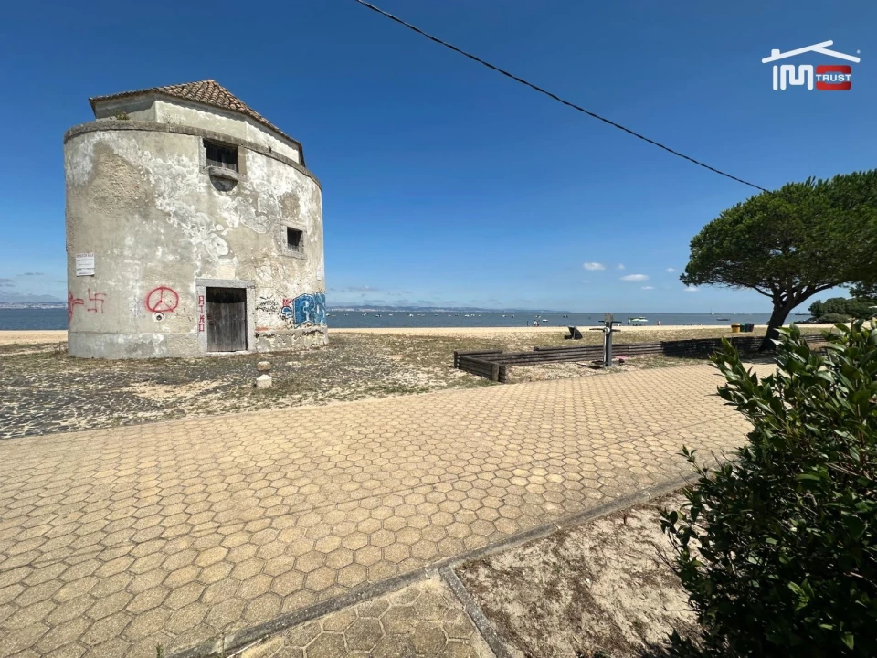 Quinta T3 para Venda em Alcochete Foto 3