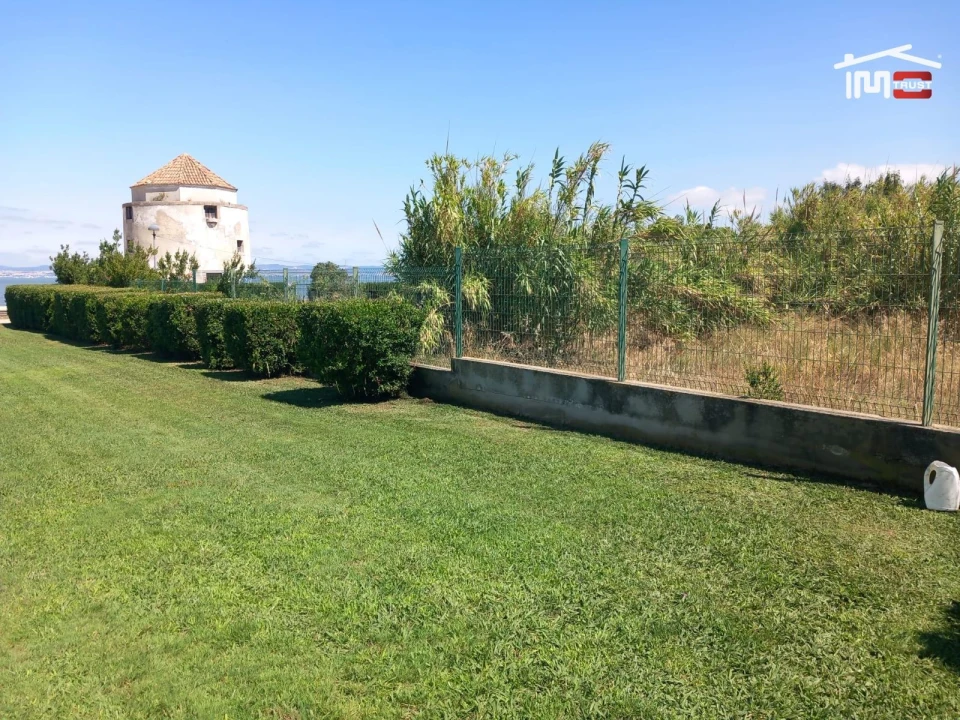 Quinta T3 para Venda em Alcochete Foto 9