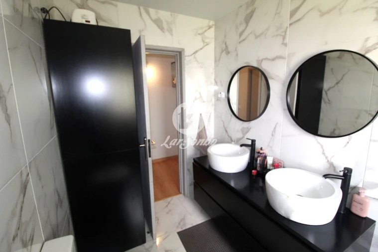 Moradia T3 para Venda em Tamel (Santa Leocádia) e Vilar do Monte Foto 9