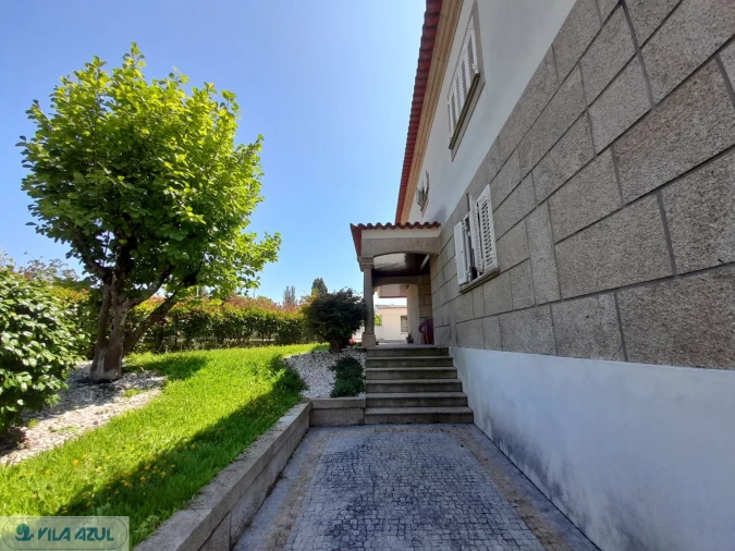 Moradia T3 para Venda em São Mamede de Infesta e Senhora da Hora Foto 1