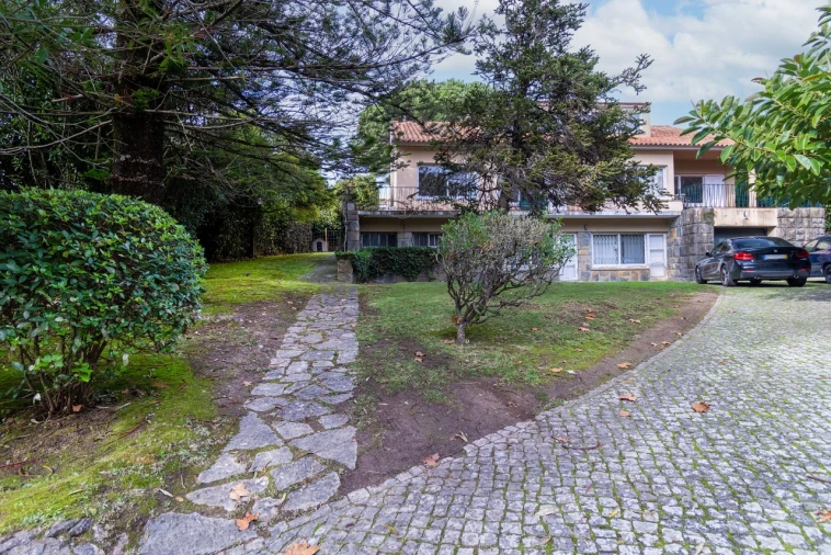 Moradia T9 para Venda em Santa Maria e São Miguel, São Martinho, São Pedro Penaferrim Foto 36