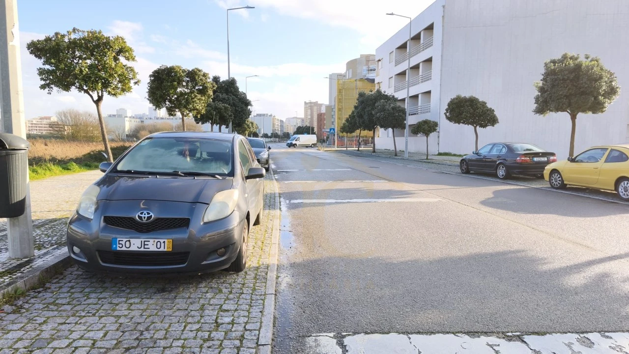 Terreno para Venda em Aver-O-Mar, Amorim e Terroso Foto 4