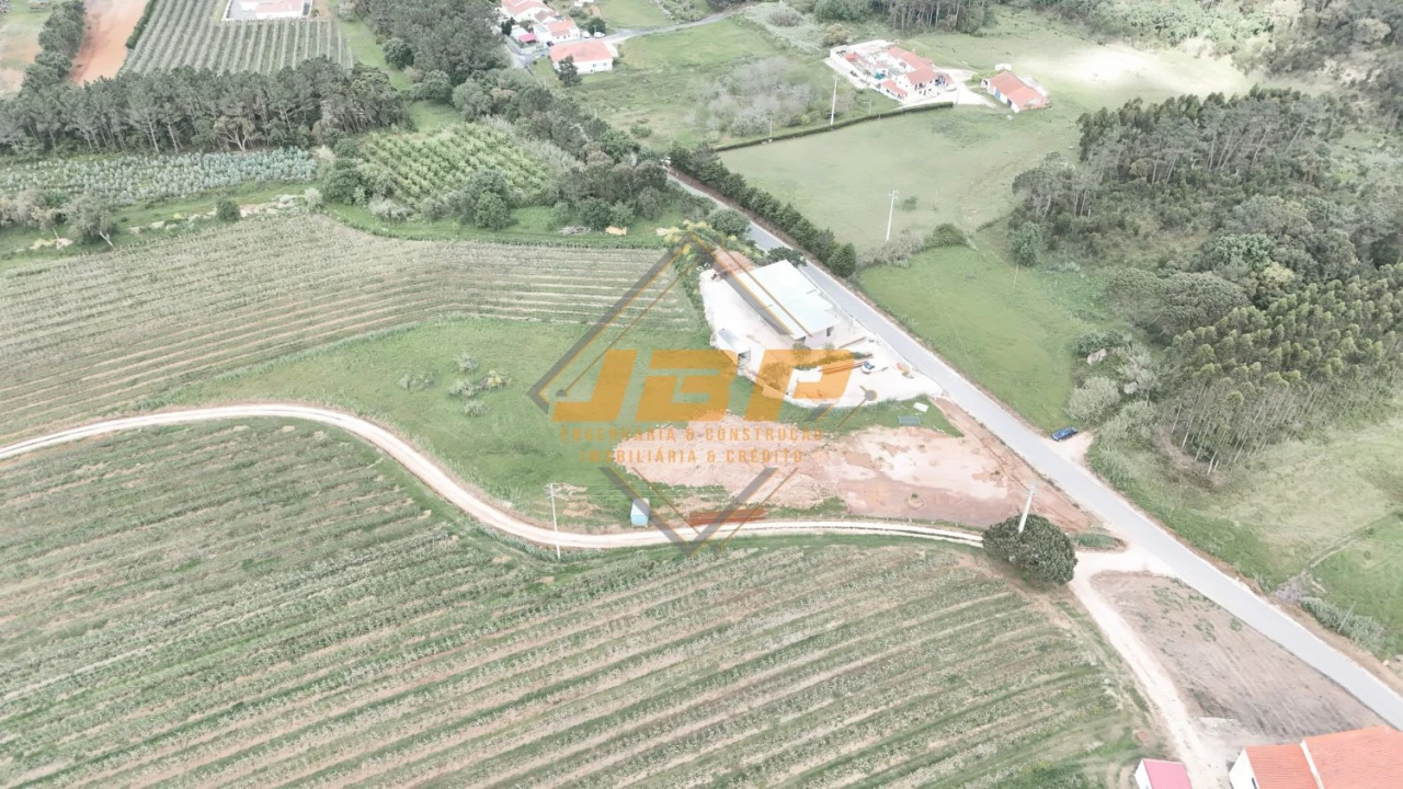 Moradia T3 para Venda em Salir de Matos Foto 15