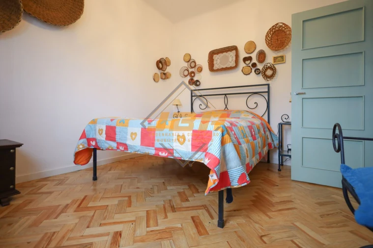 Moradia T5 para Venda em Povoa da Isenta Foto 12