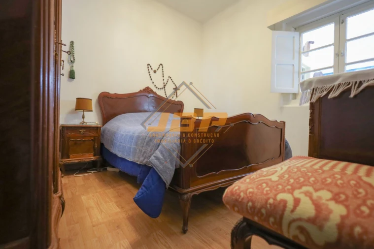 Moradia T5 para Venda em Povoa da Isenta Foto 10