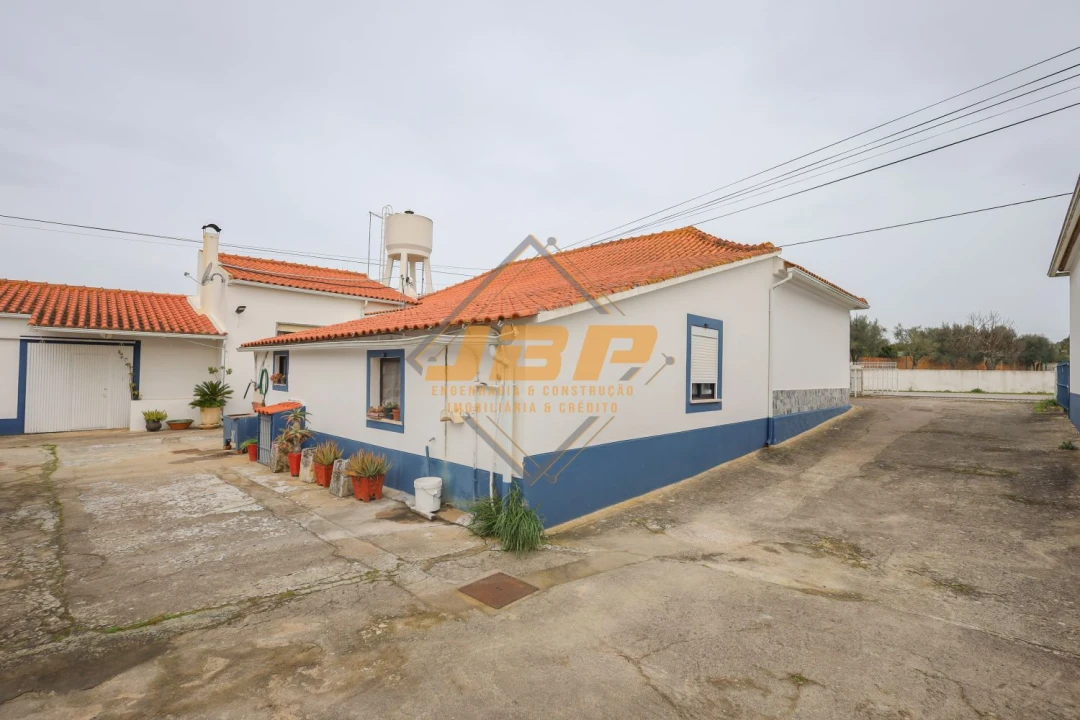 Moradia T5 para Venda em Povoa da Isenta Foto 19