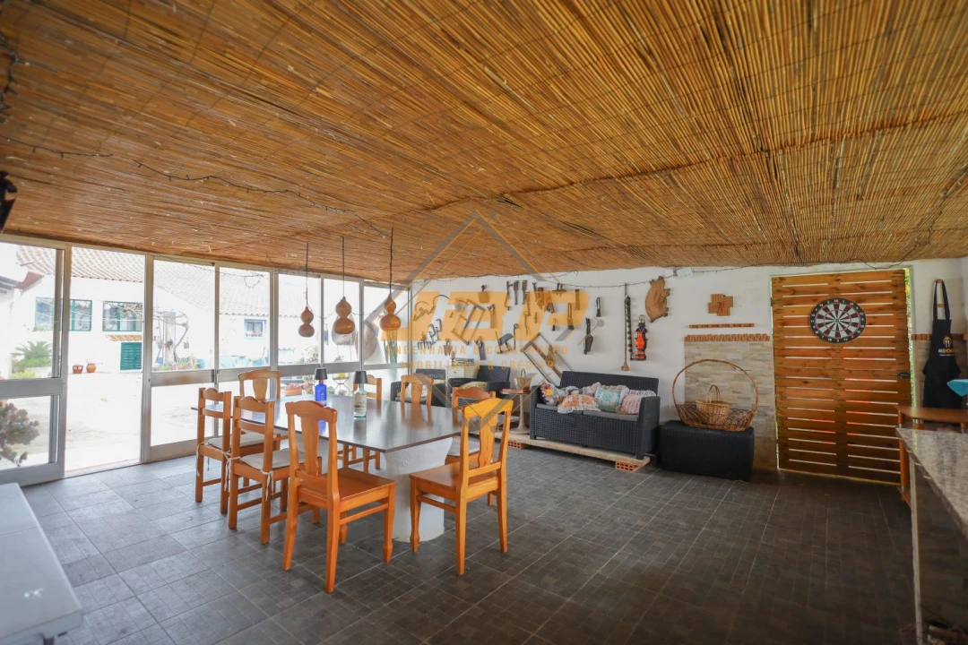 Moradia T5 para Venda em Povoa da Isenta Foto 22