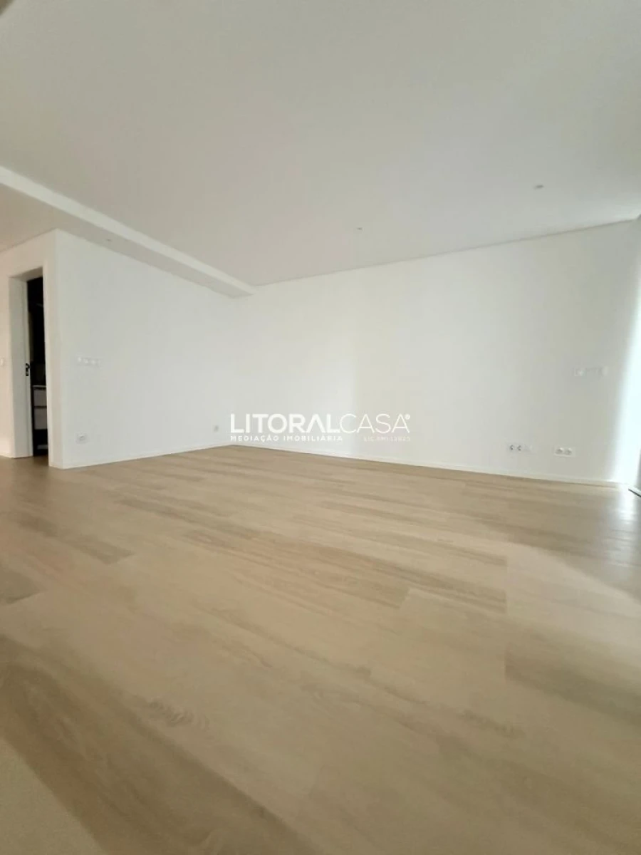 Apartamento T2 para Venda em Gafanha da Nazaré Foto 15