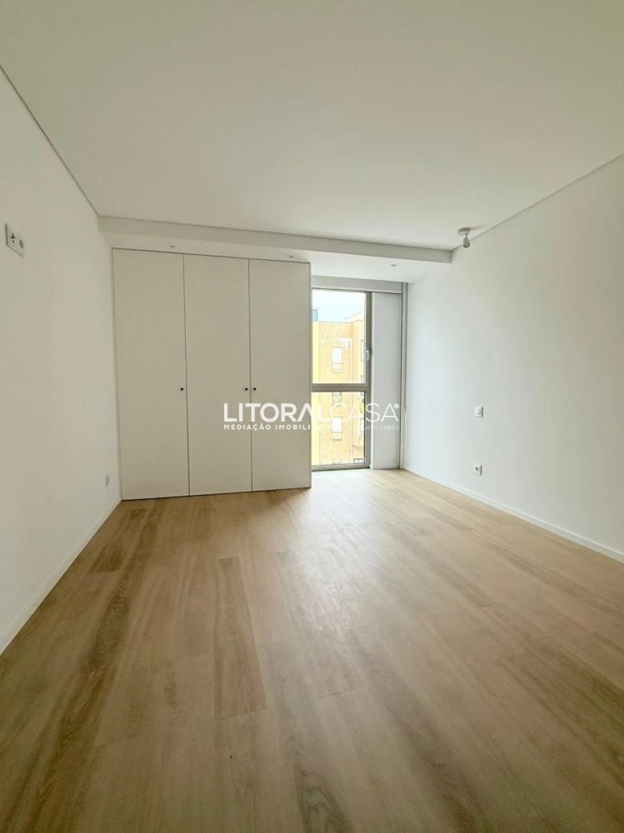 Apartamento T2 para Venda em Gafanha da Nazaré Foto 10