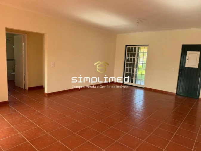 Moradia T3 para Venda em Benavente Foto 22