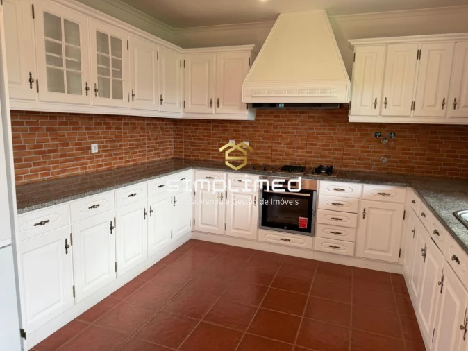 Moradia T3 para Venda em Benavente Foto 13