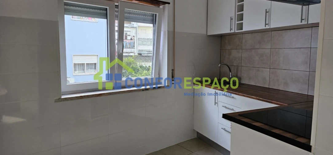 Apartamento T2 para Arrendamento em Castelo Branco Foto 2