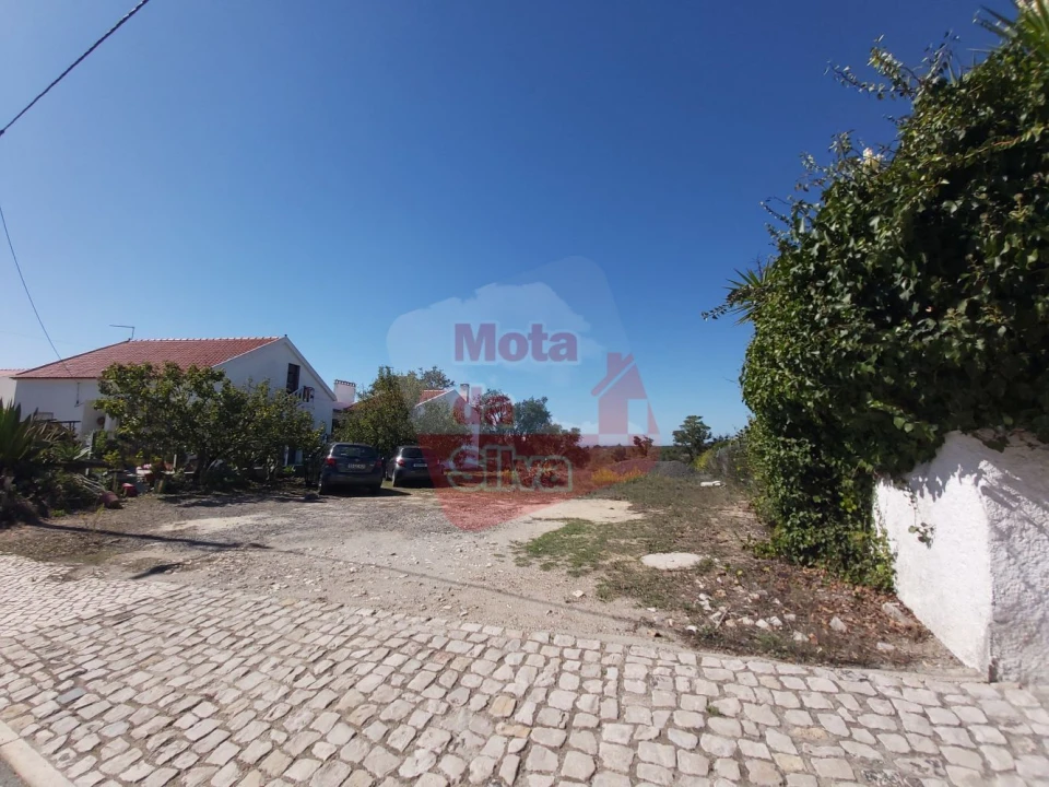 Terreno para Venda em São Francisco da Serra Foto 1