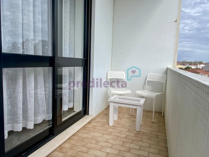 Apartamento T1 para Arrendamento em Ramalde Foto 13