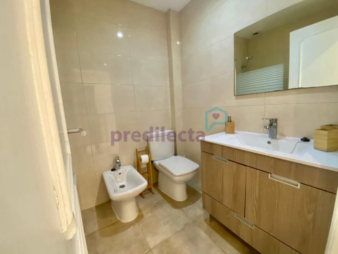 Apartamento T1 para Arrendamento em Ramalde Foto 10