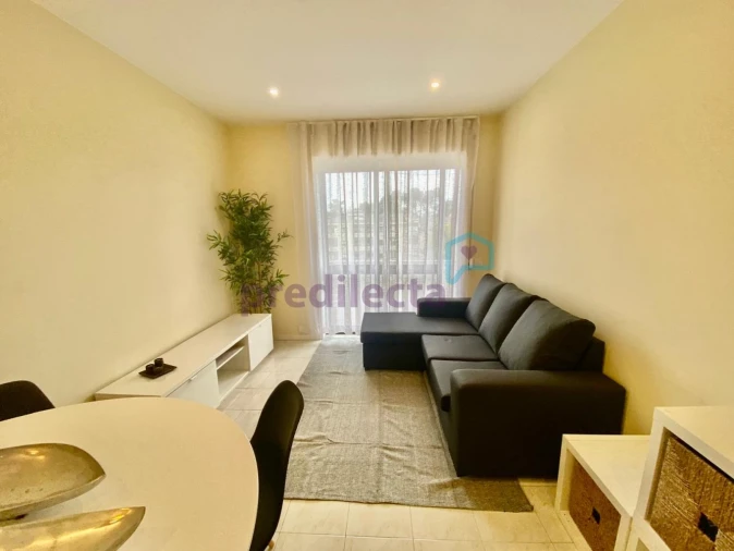 Apartamento T1 para Arrendamento em Ramalde Foto 2