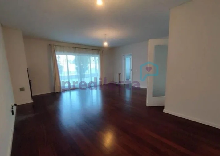 Apartamento T3 para Venda em Paranhos Foto 6