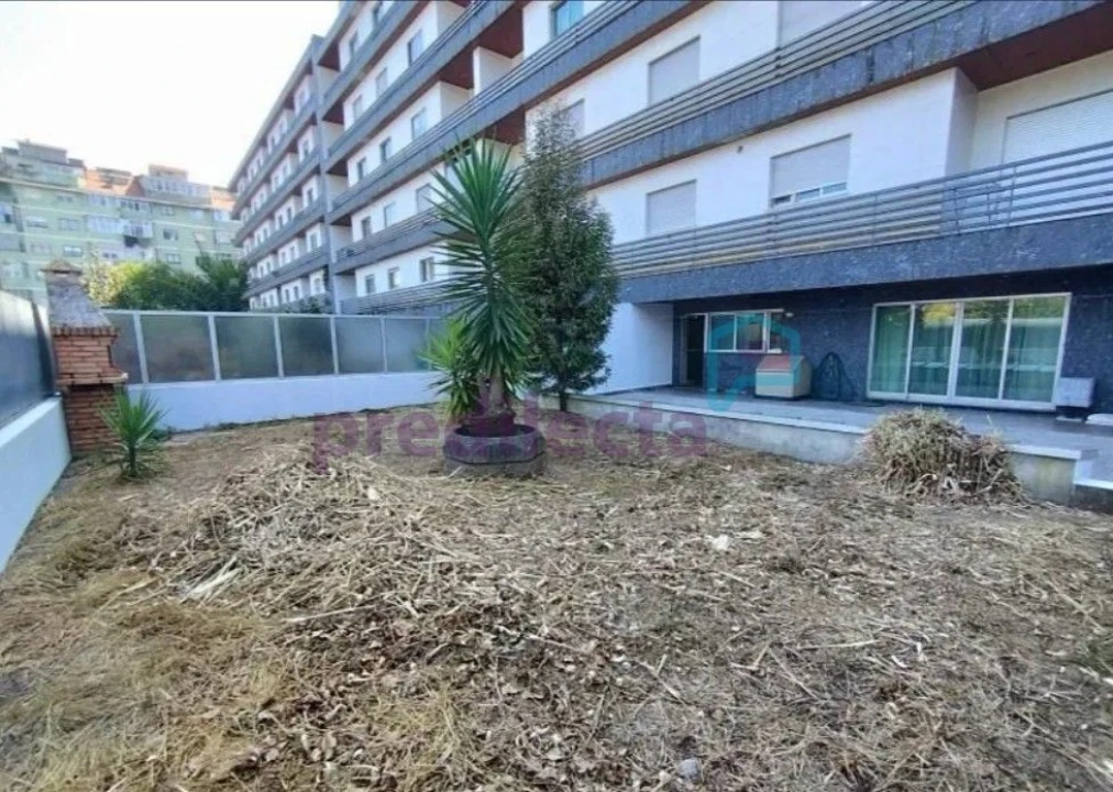 Apartamento T3 para Venda em Paranhos Foto 31