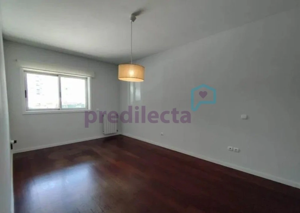 Apartamento T3 para Venda em Paranhos Foto 14