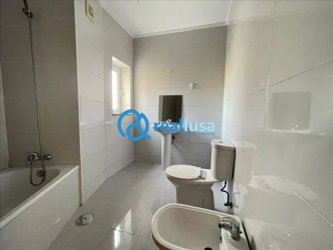 Apartamento T3 para Venda em Canelas Foto 19