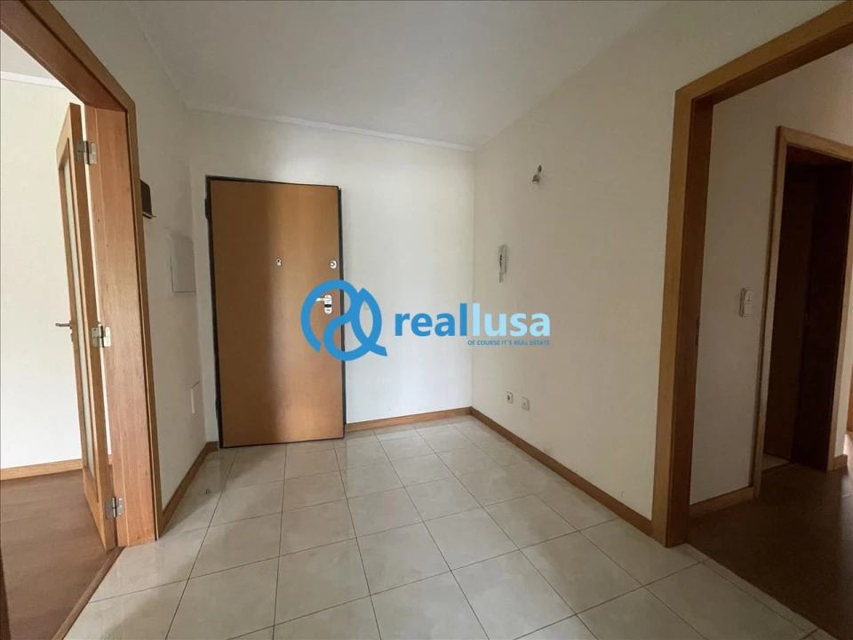 Apartamento T3 para Venda em Canelas Foto 8