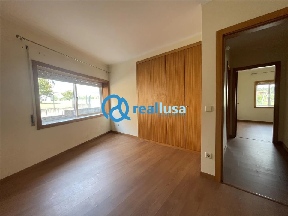 Apartamento T3 para Venda em Canelas Foto 11