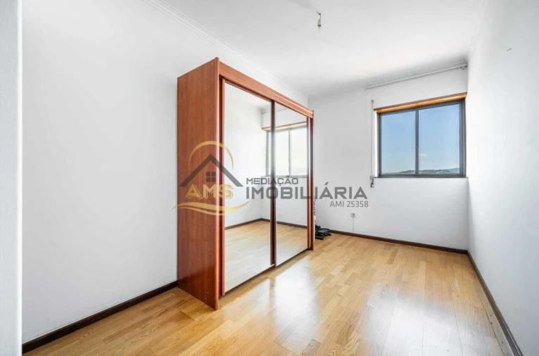 Apartamento T3 para Venda em Fafe Foto 14