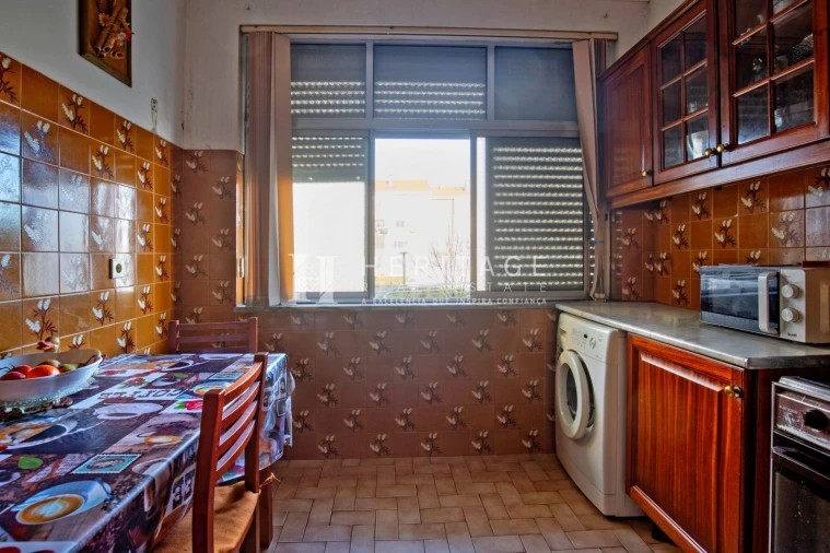Apartamento T1 para Venda em Barreiro e Lavradio Foto 14