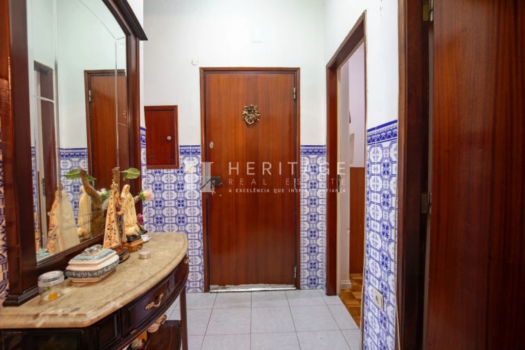 Apartamento T1 para Venda em Barreiro e Lavradio Foto 6