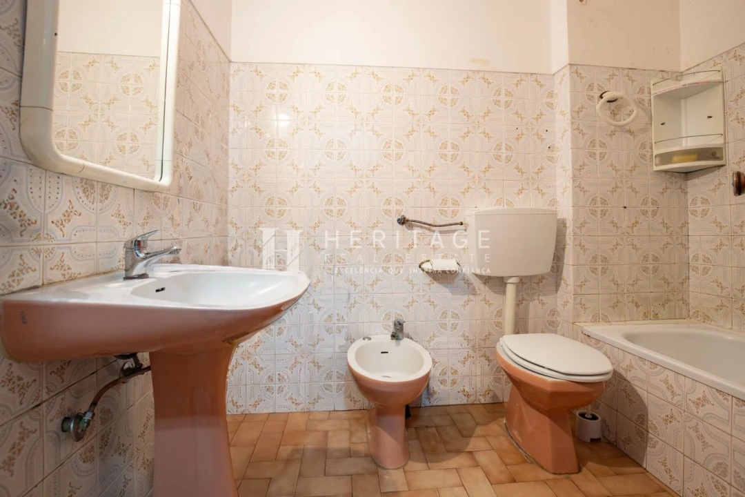 Apartamento T1 para Venda em Barreiro e Lavradio Foto 15