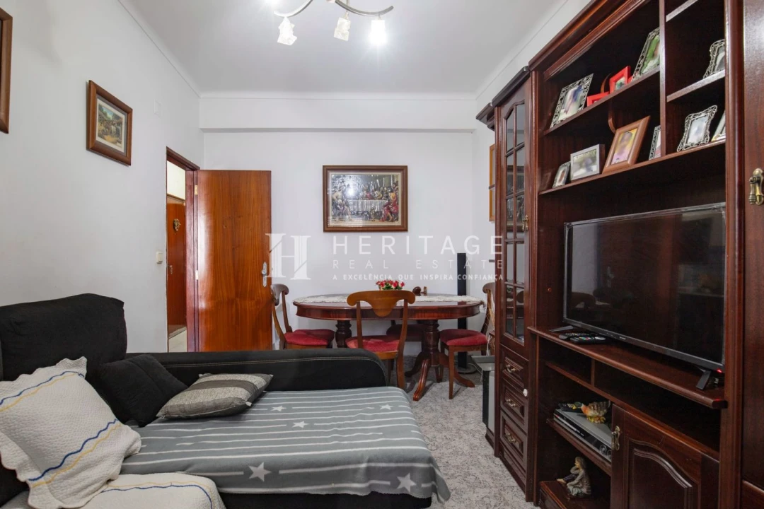 Apartamento T1 para Venda em Barreiro e Lavradio Foto 16