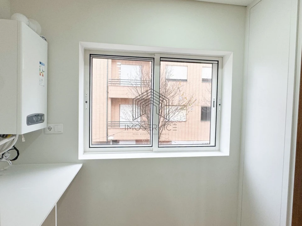 Apartamento T3 para Venda em Espinho Foto 23