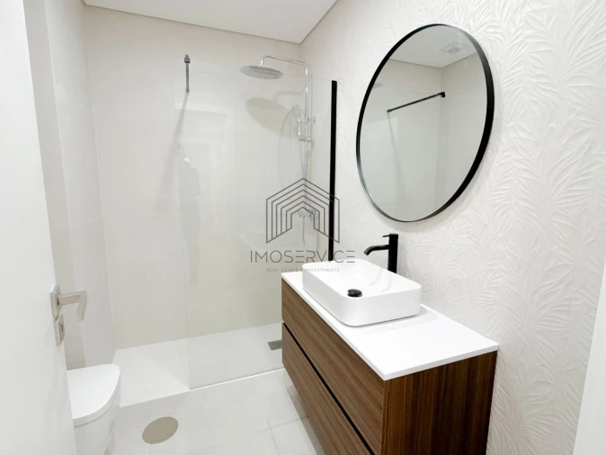 Apartamento T3 para Venda em Espinho Foto 16