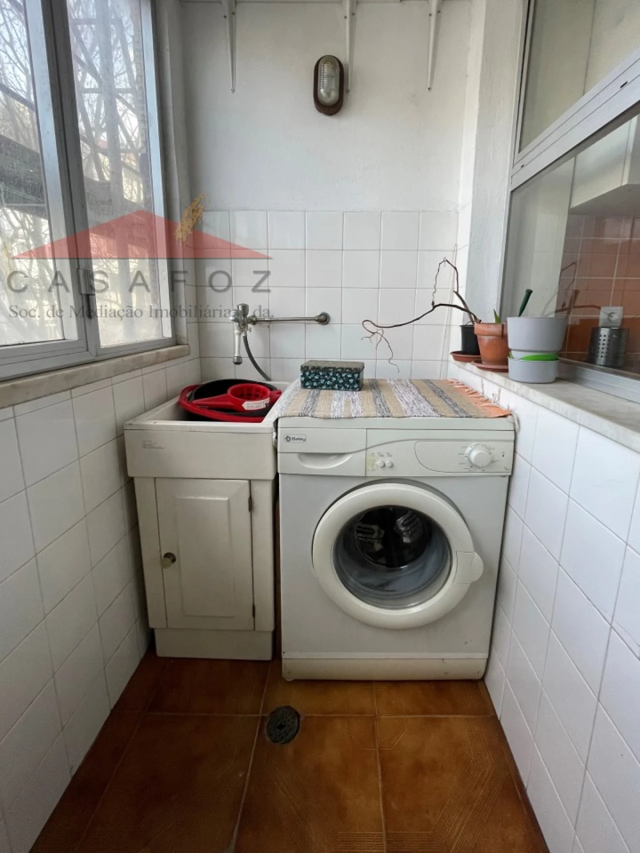 Apartamento T1 para Arrendamento em Ramalde Foto 14