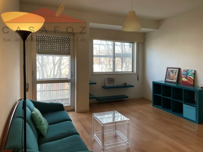 Apartamento T1 para Arrendamento em Ramalde