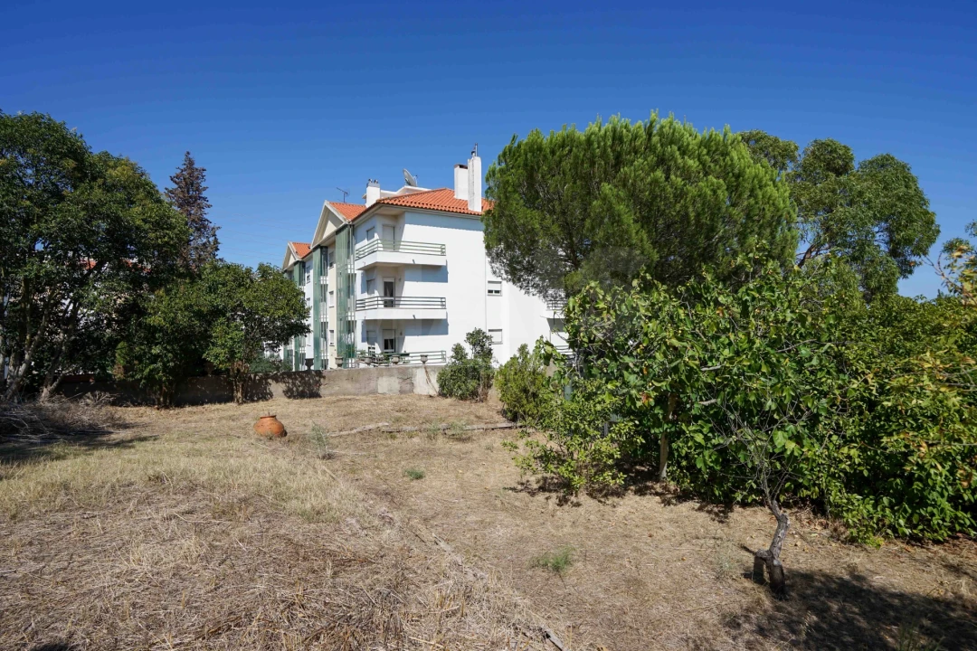 Moradia T7 para Venda em Póvoa de Santa Iria e Forte da Casa Foto 10