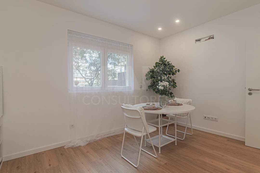 Apartamento T2 para Venda em Almada, Cova da Piedade, Pragal e Cacilhas Foto 6