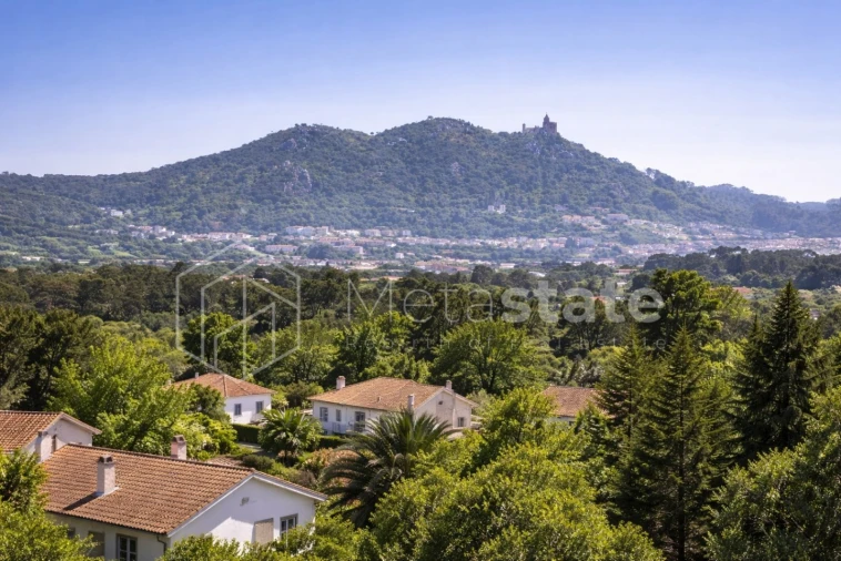 Moradia T7 para Venda em Rio de Mouro Foto 12