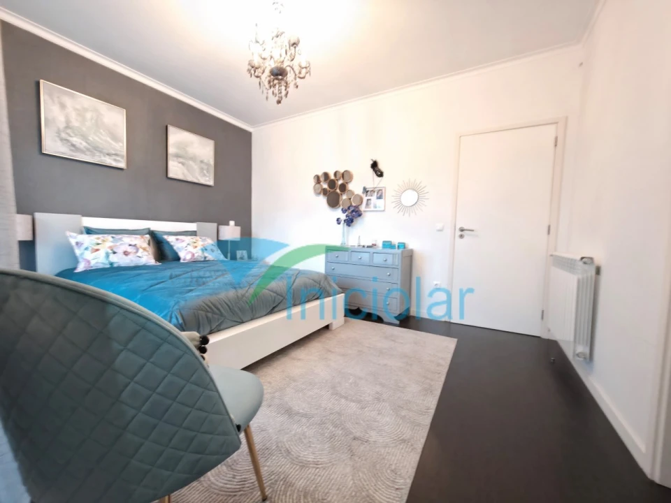 Moradia T3 para Venda em Telões Foto 24