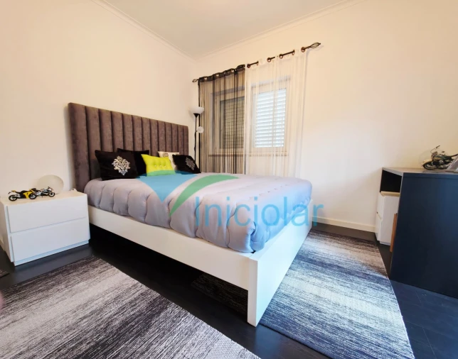 Moradia T3 para Venda em Telões Foto 32