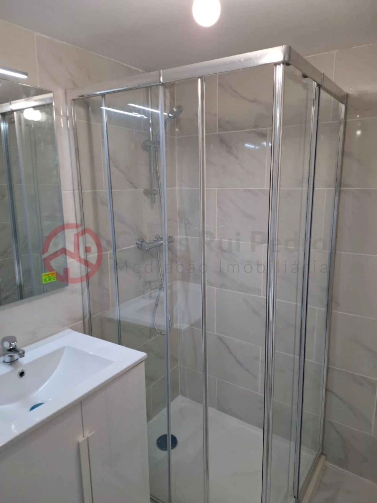 Apartamento T3 para Venda em Laranjeiro e Feijó Foto 16