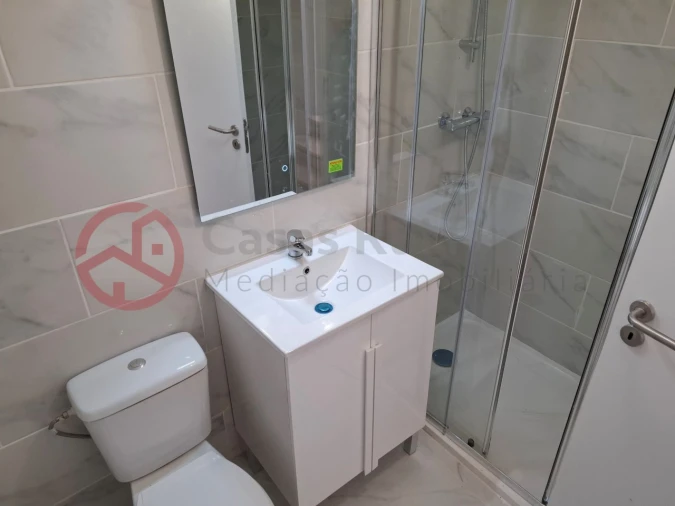 Apartamento T3 para Venda em Laranjeiro e Feijó Foto 14