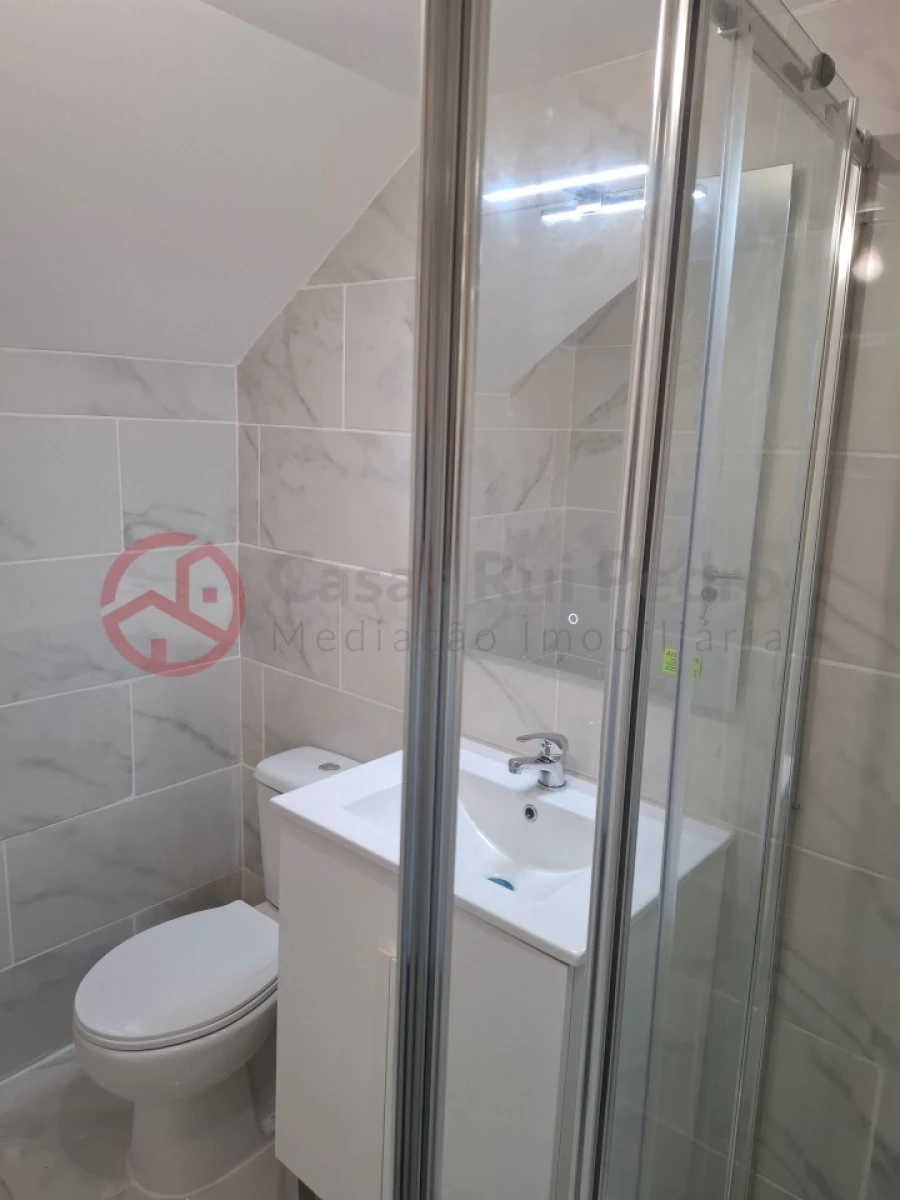 Apartamento T3 para Venda em Laranjeiro e Feijó Foto 15