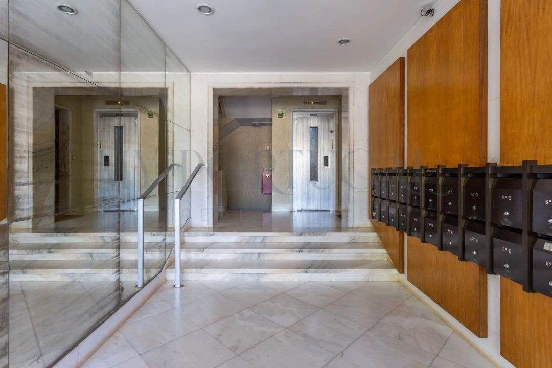 Apartamento T3 para Venda em Cascais e Estoril Foto 48