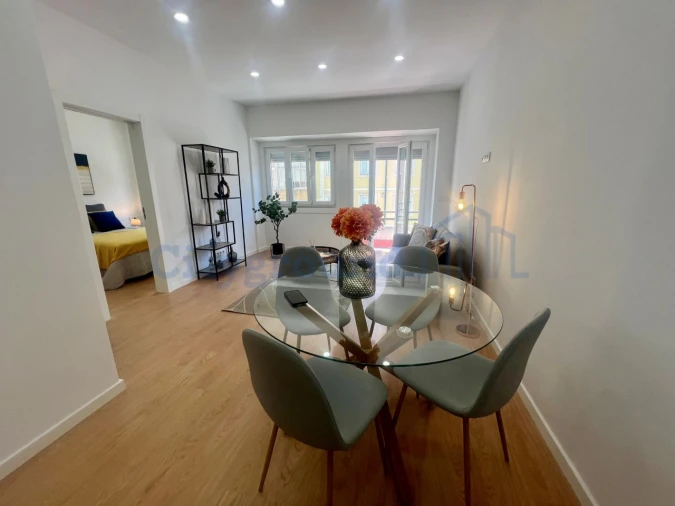 Apartamento T3 para Venda em Benfica Foto 5