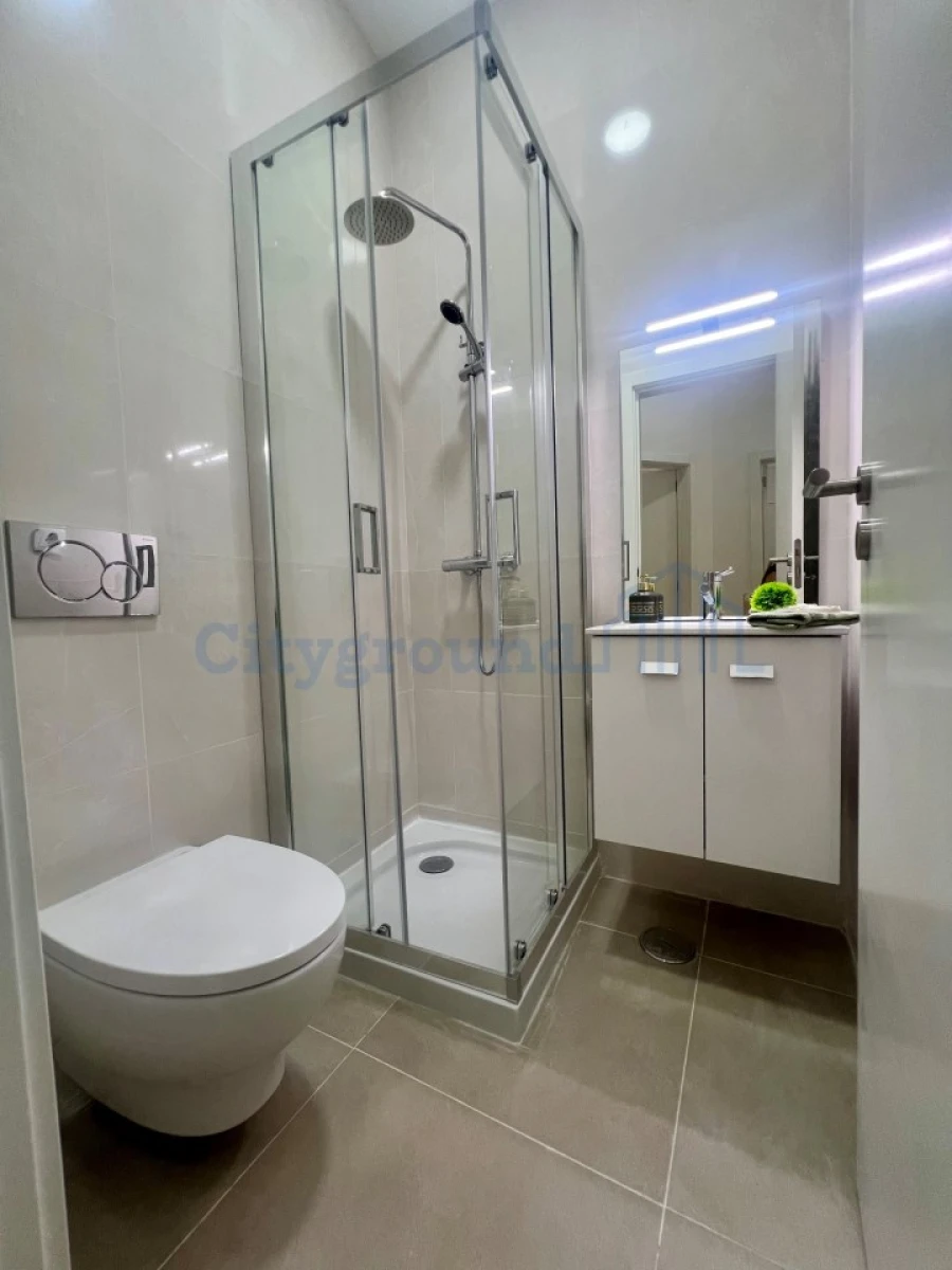 Apartamento T3 para Venda em Benfica Foto 9