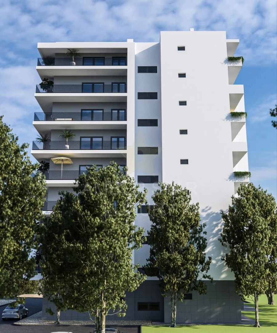 Apartamento T4 para Venda em Portimão Foto 2